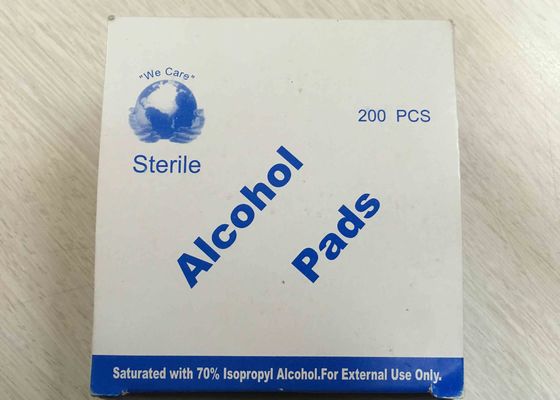 Utilização médica Acessórios de álcool estéril saturados com 70% de álcool isopropílico